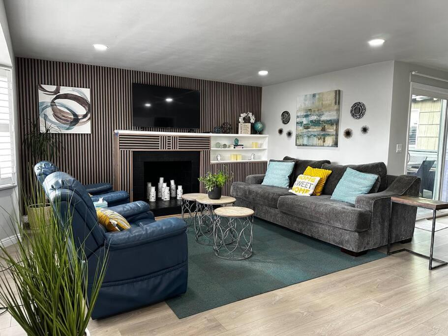 Mins To Pasadena Charm Rose Bowl - Property Image 3