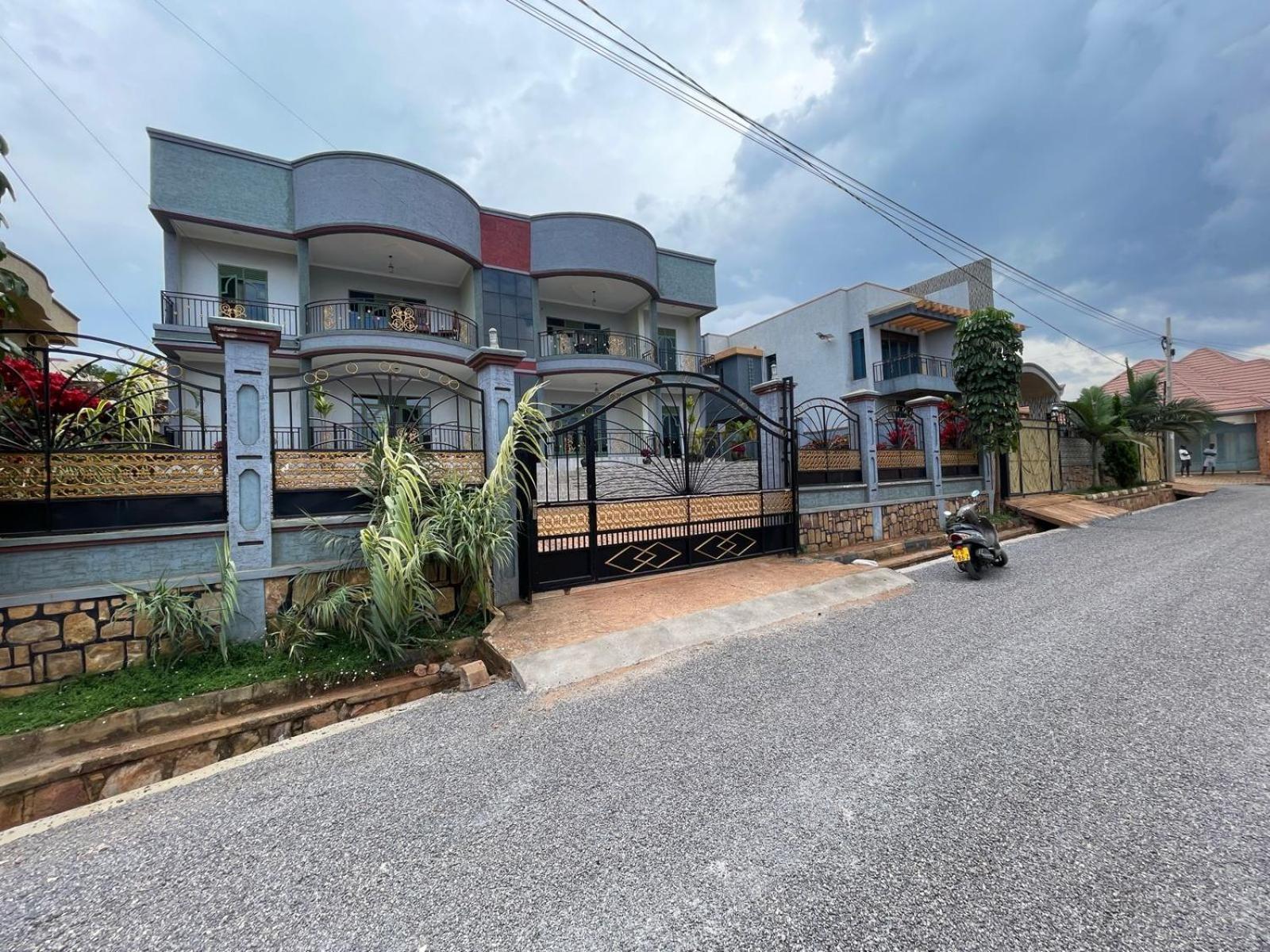 Stunning 2-Bed Apartment in Kigali view 5