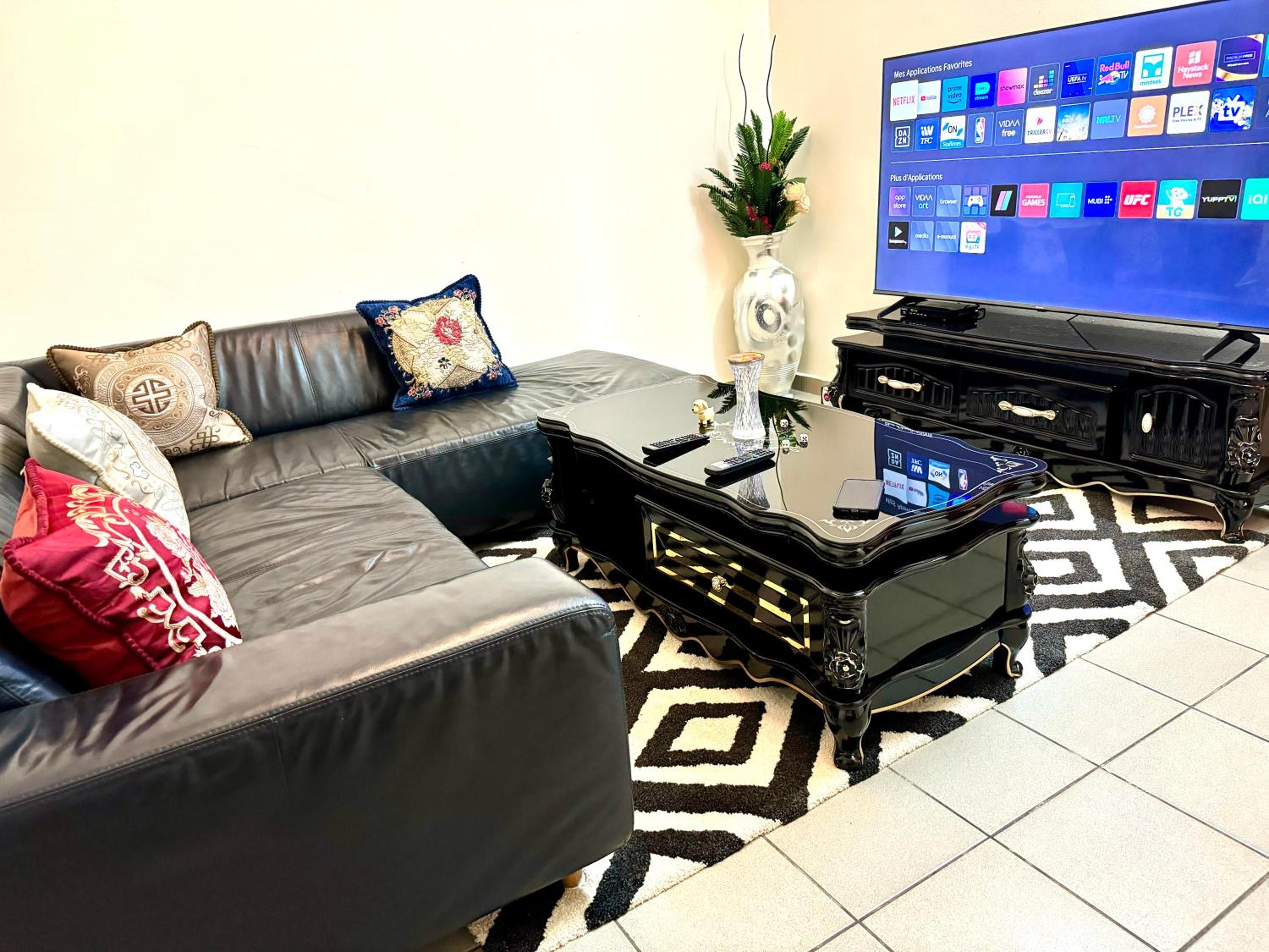 Huge apartment in Yaoundé