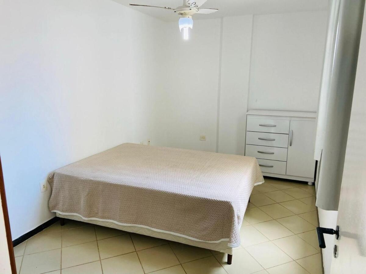 Guarapari Praia - 4 quartos, churrasqueira e 2 vagas