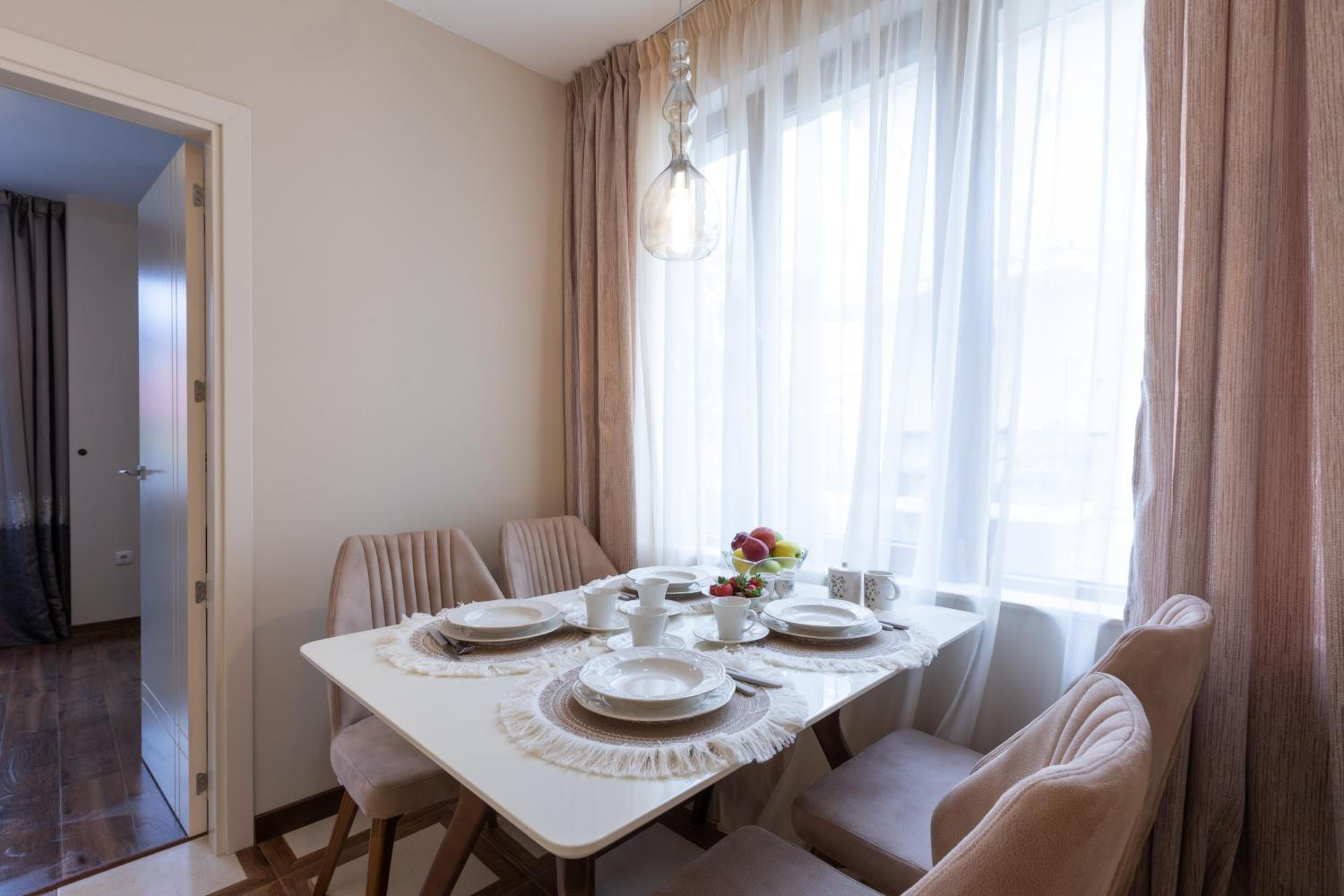 Didi's Central Designer Apartments