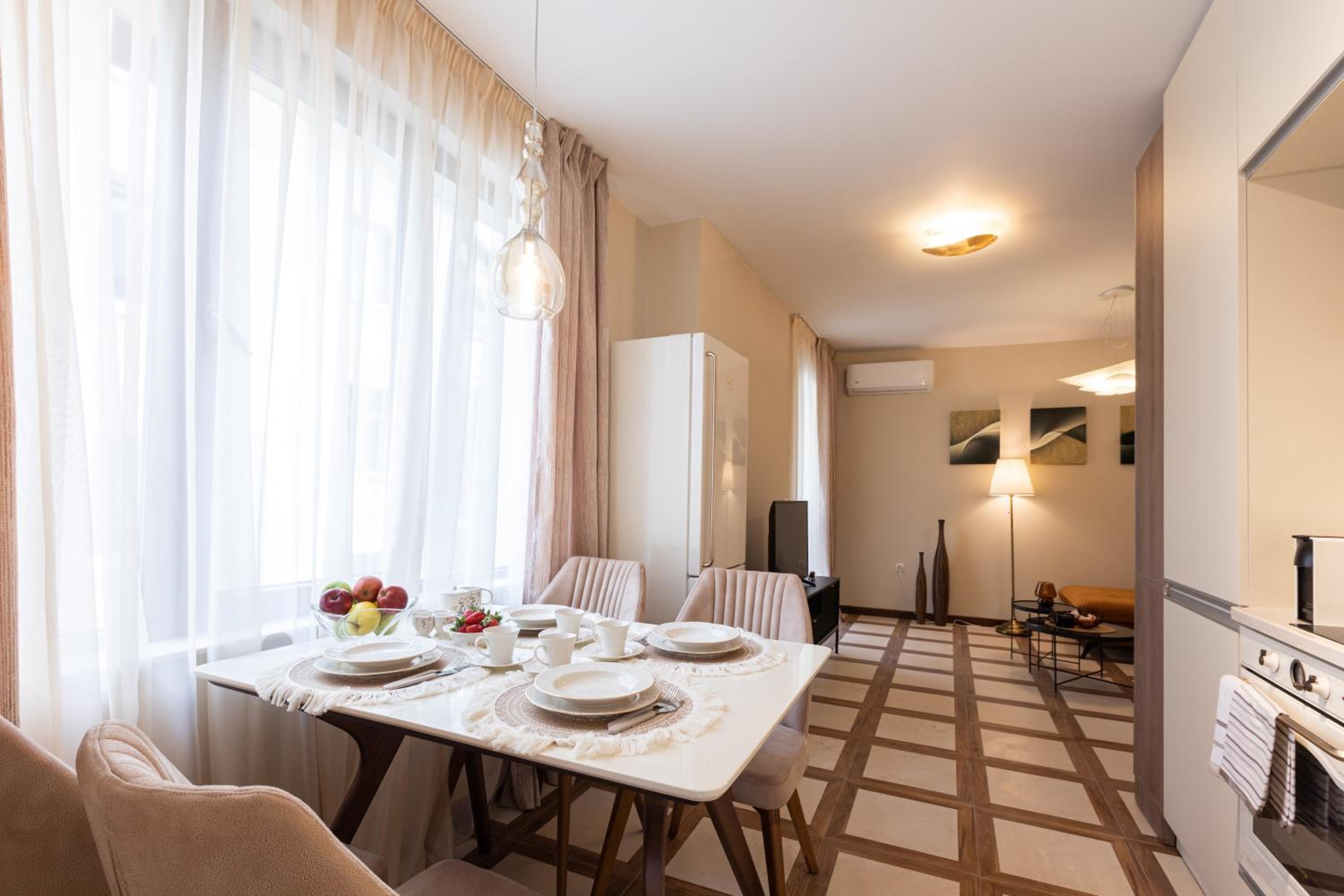 Didi's Central Designer Apartments