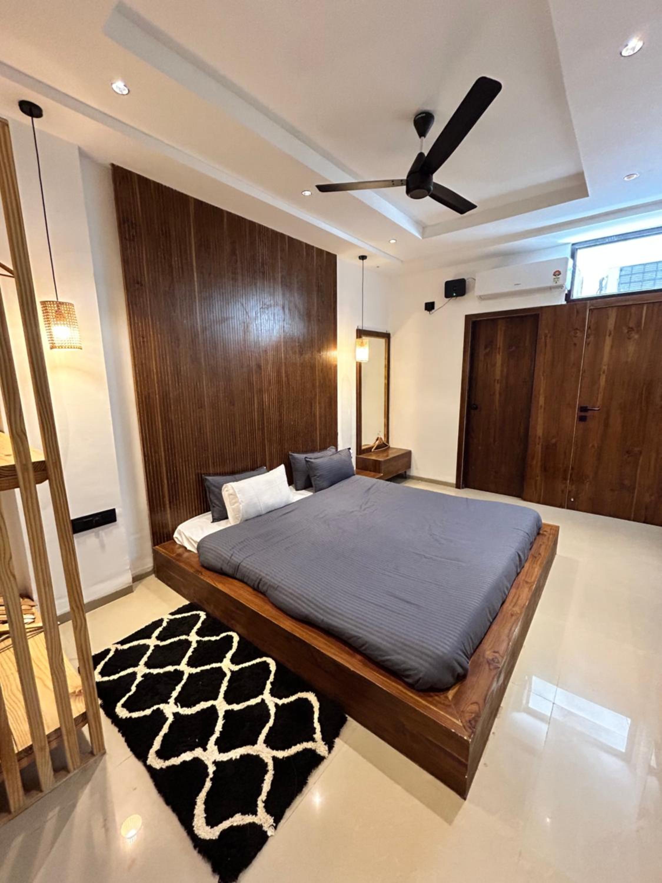 Andaz Luxe Apartment. view 3