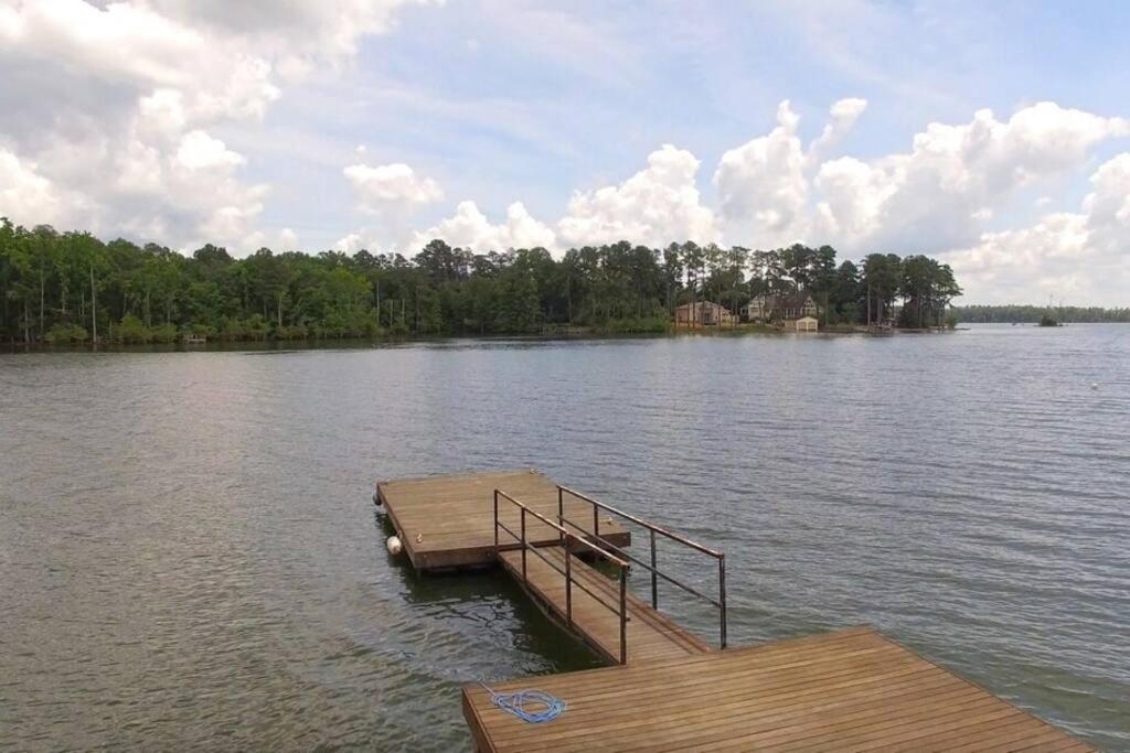 Casa Azul - Lake Murray - Close in - Spa like bath