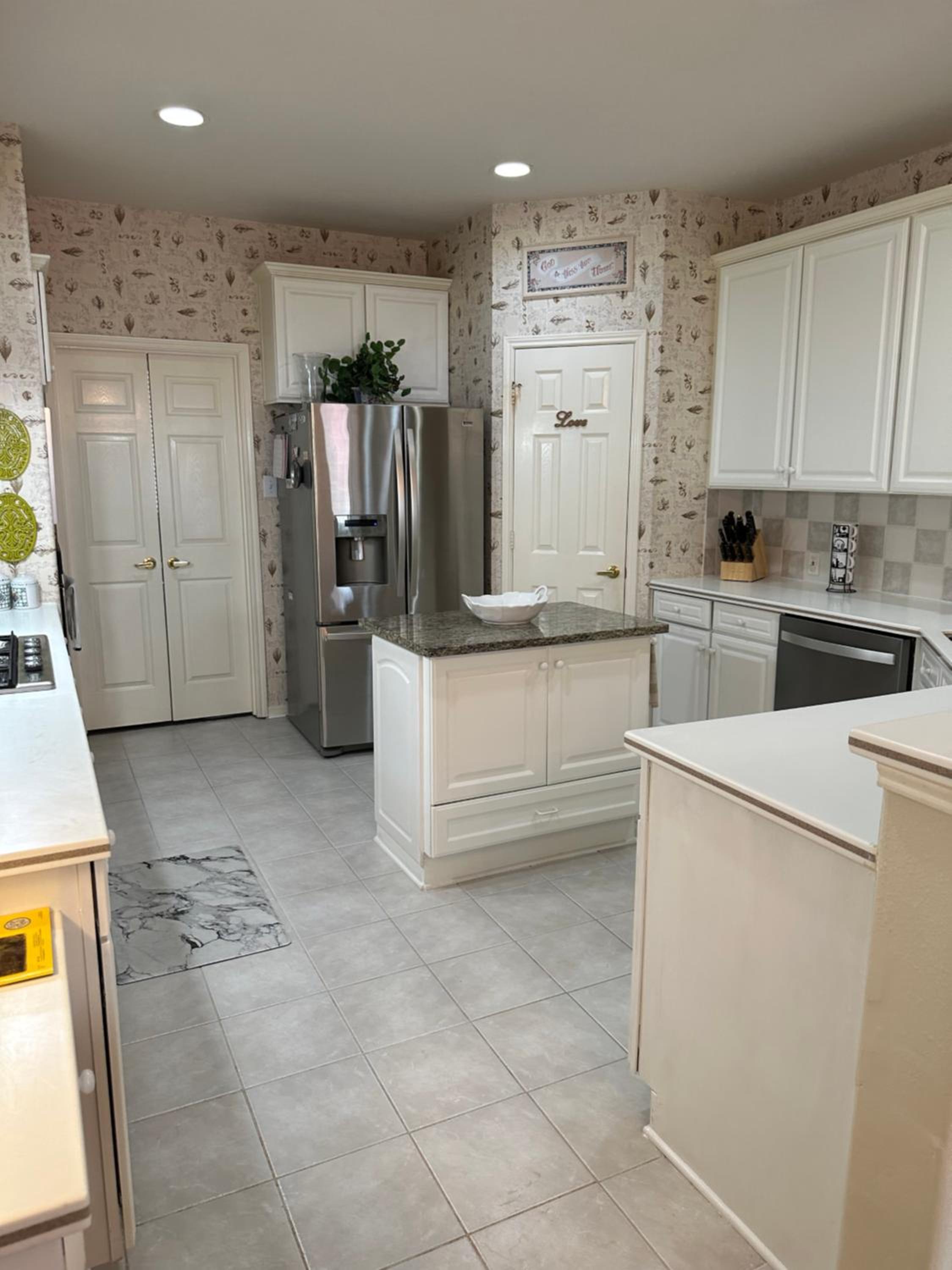 Unwind and Relax 4 Bedroom Stay - Property Image 85