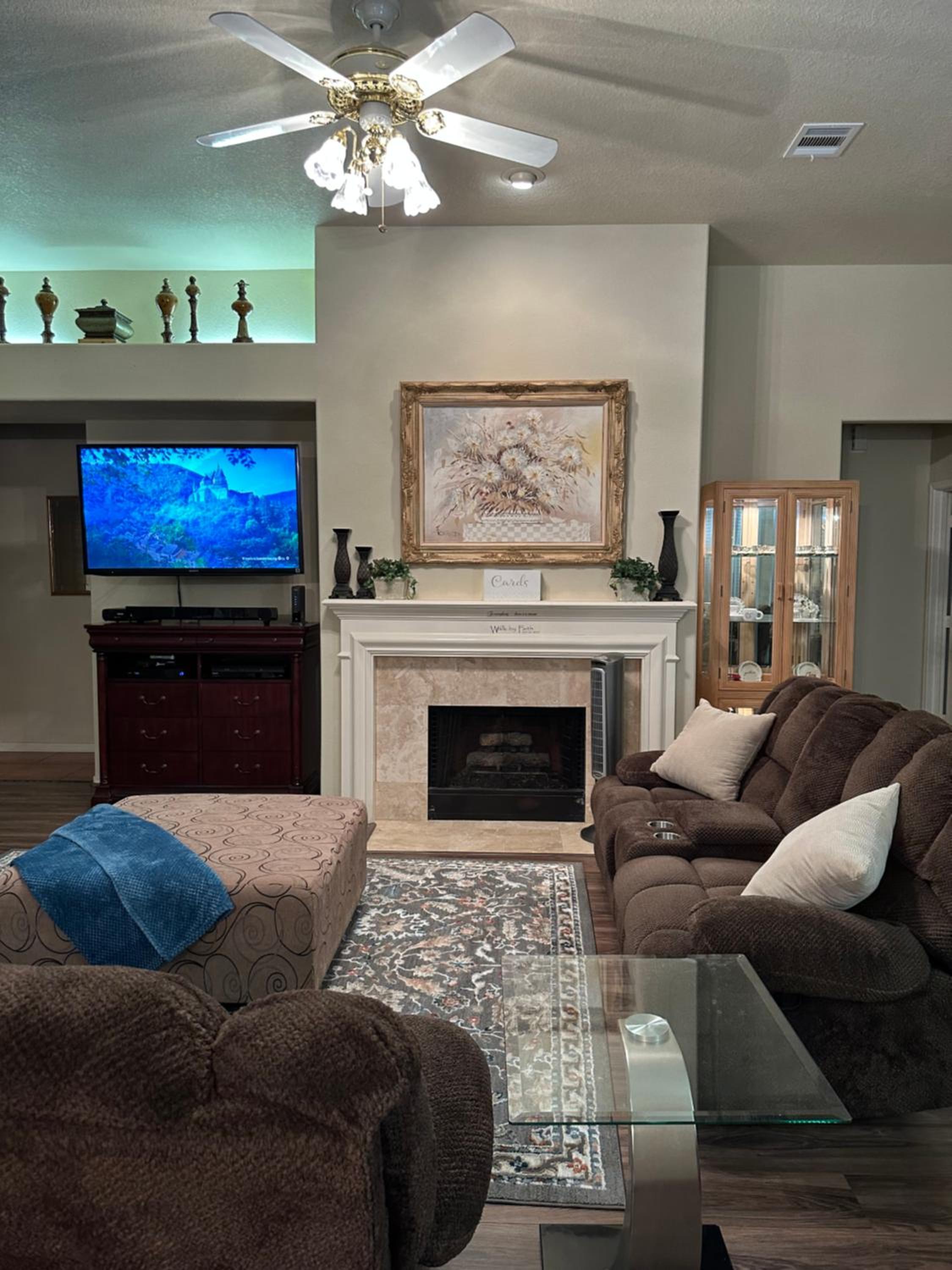 Unwind and Relax 4 Bedroom Stay - Property Image 82