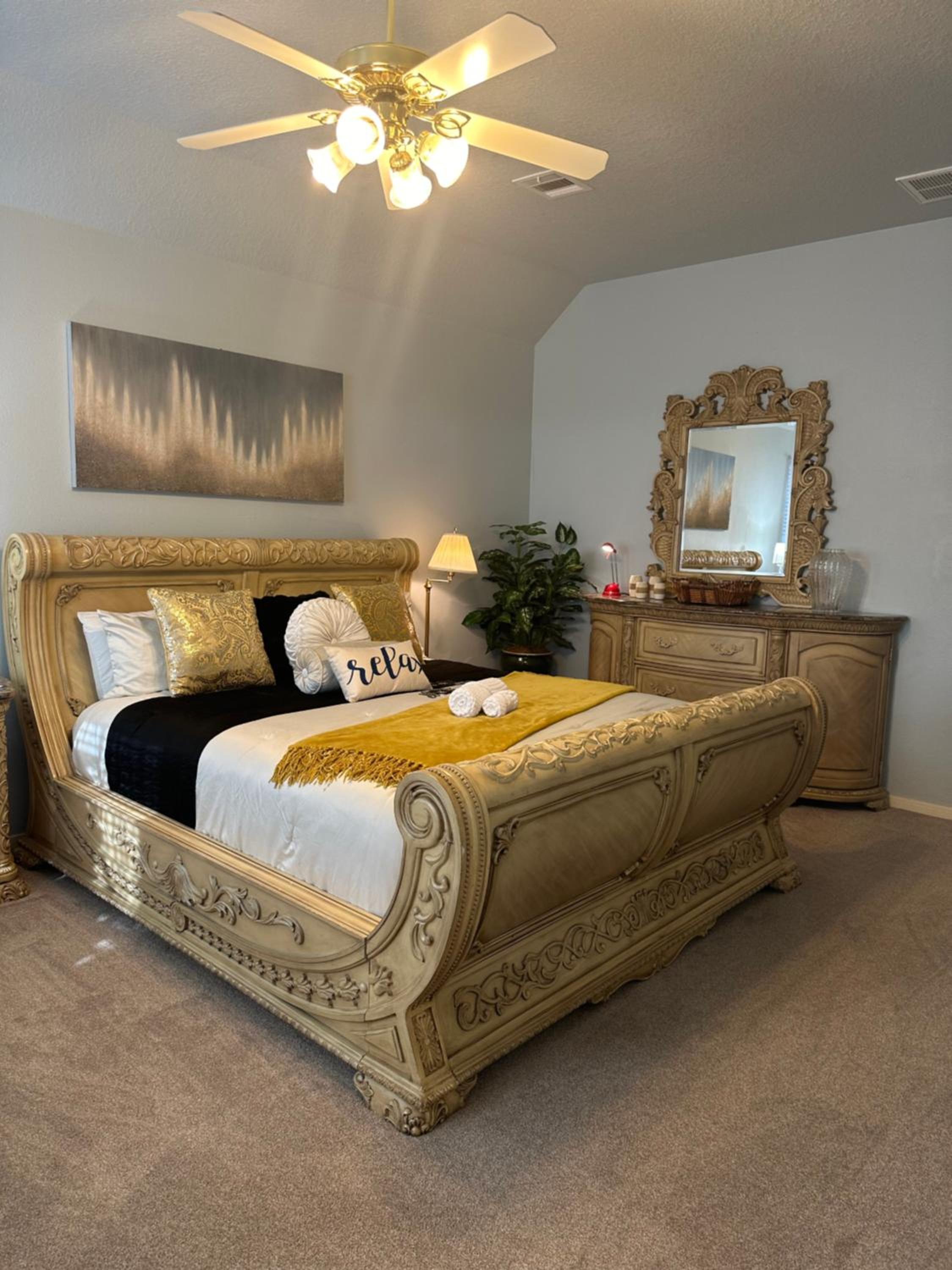 Unwind and Relax 4 Bedroom Stay - Property Image 60