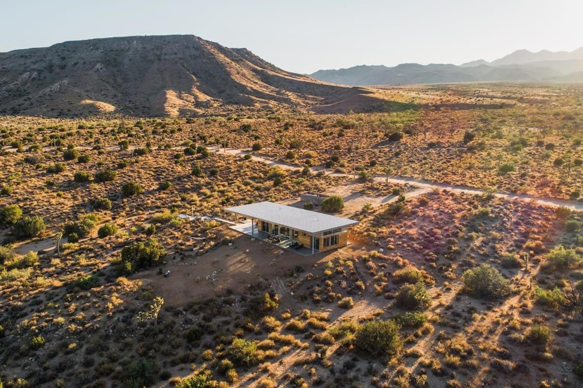 Hawk and Mesa- 120Acre Icon with Cowboy Pool Hot Tub view 3