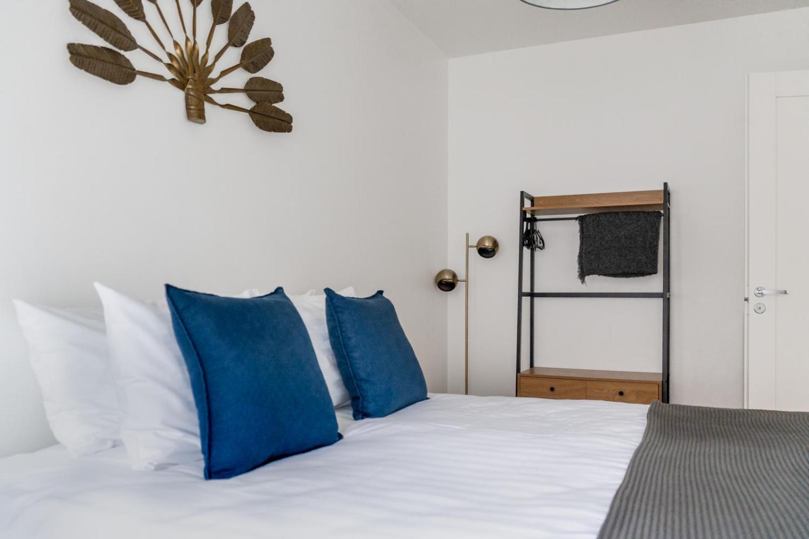 City center apartment with free parking and sauna