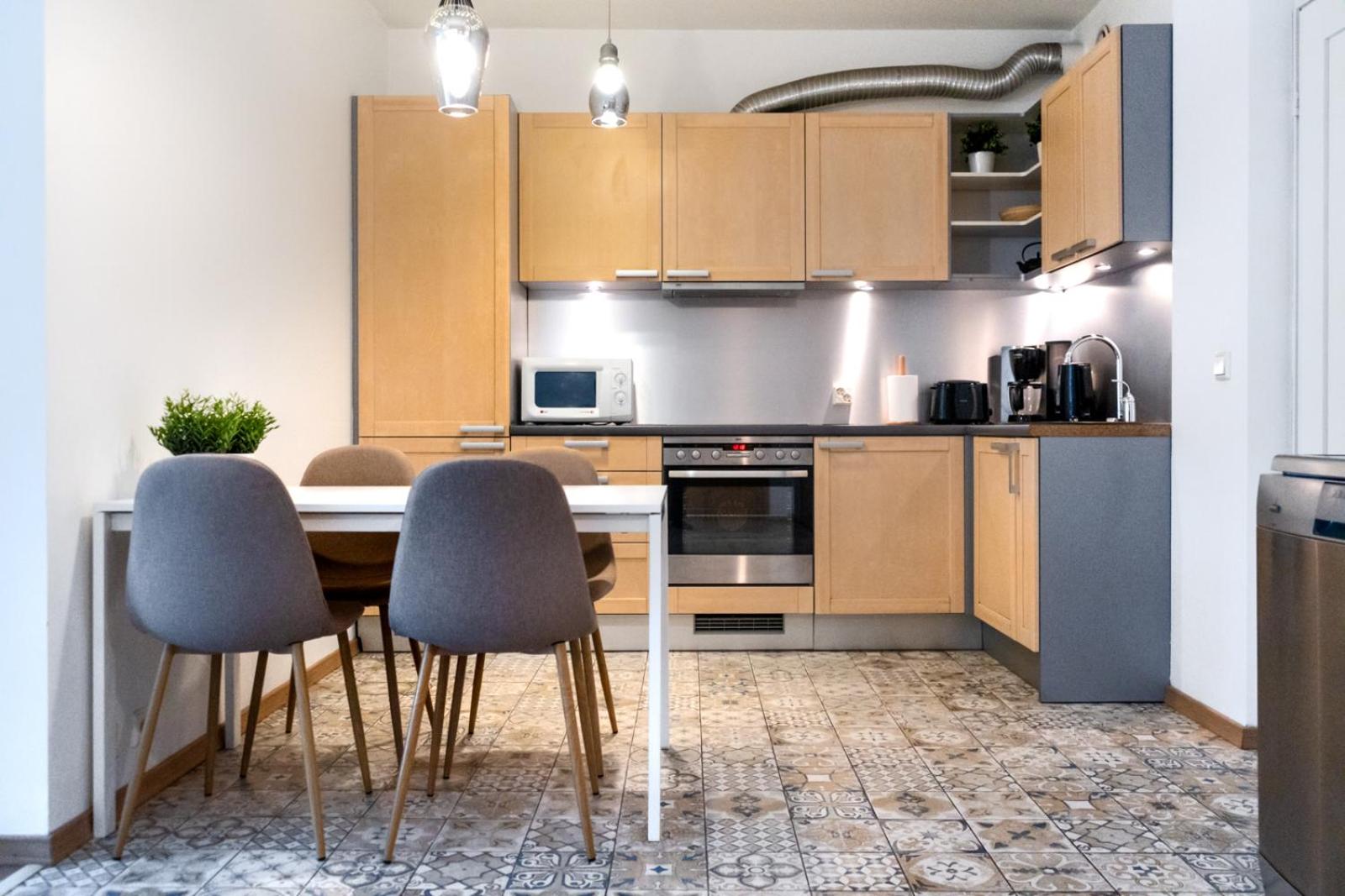 City center apartment with free parking and sauna