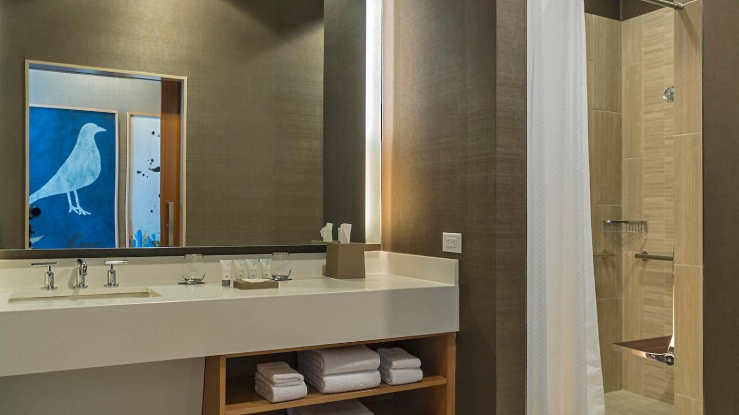 The Westin at The Woodlands - Property Image 24