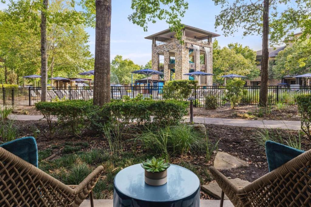 The Woodlands Resort, Curio Collection by Hilton 147