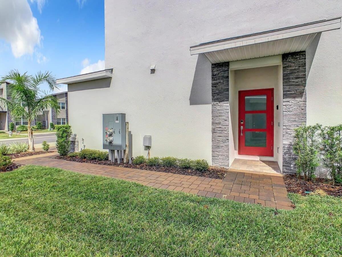 Gorgeous 2BR with Waterpark & Private Game Room view 4
