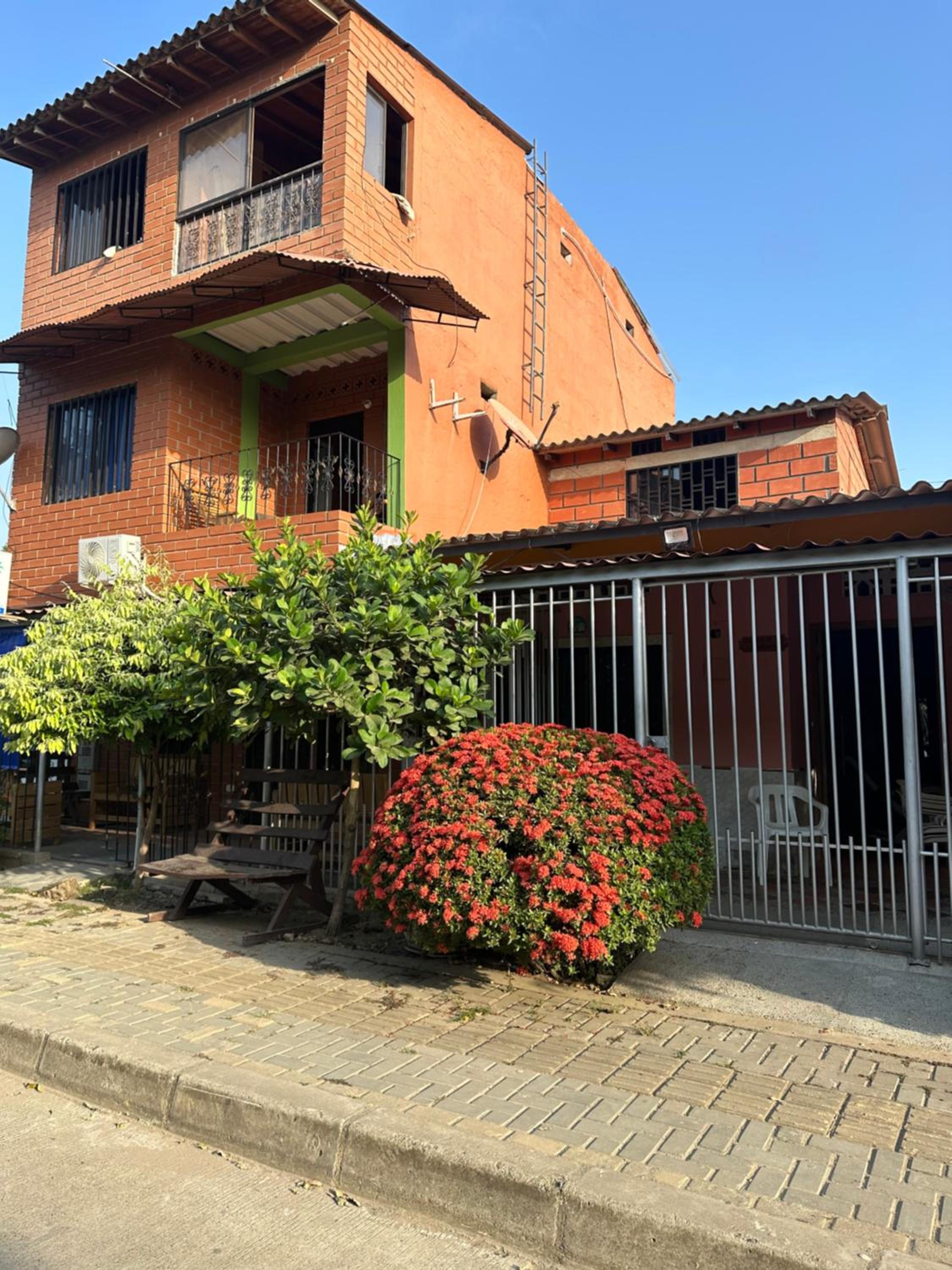Mi pueblo natal Aptos y habitaciones