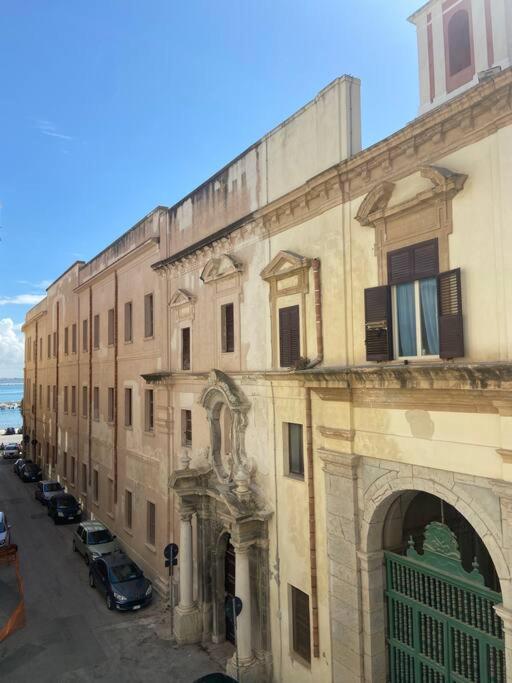Scirocco Apartment