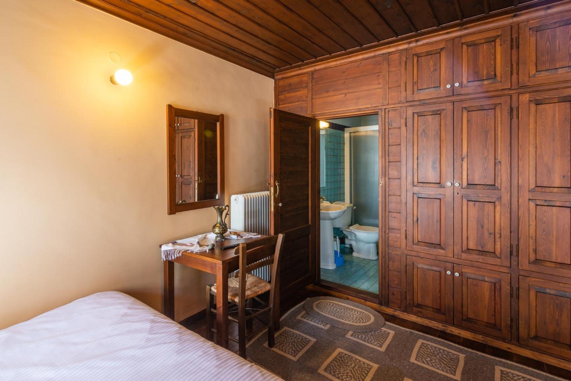 Troas Traditional Guesthouse