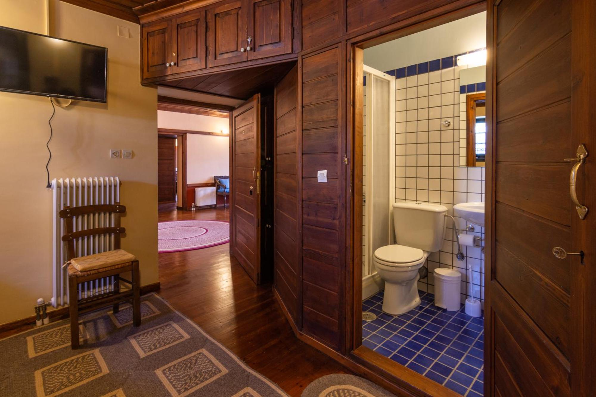 Troas Traditional Guesthouse