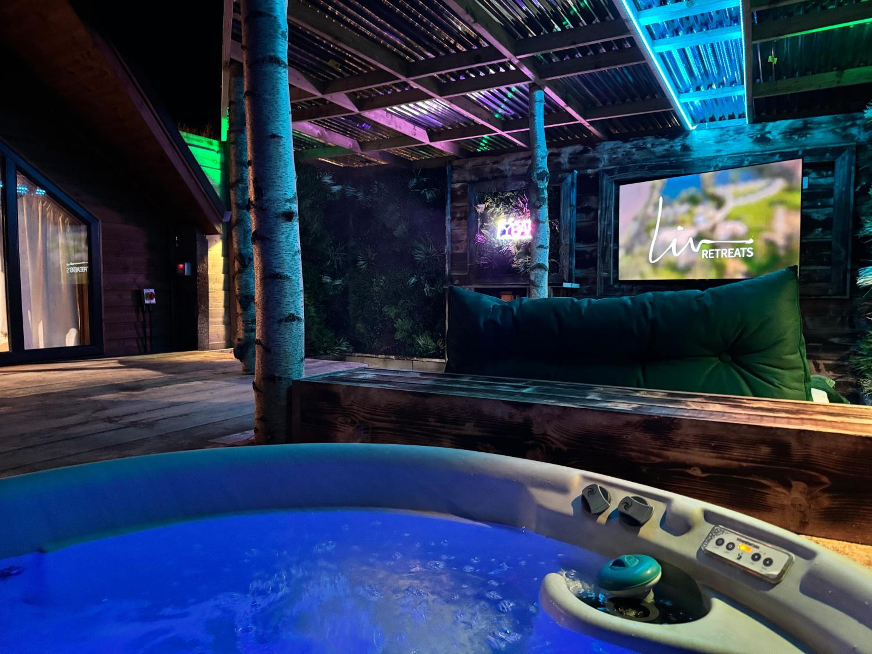 Kings Lynn Vacations - Woodlakes Park By Liv Retreats - Property Image 98