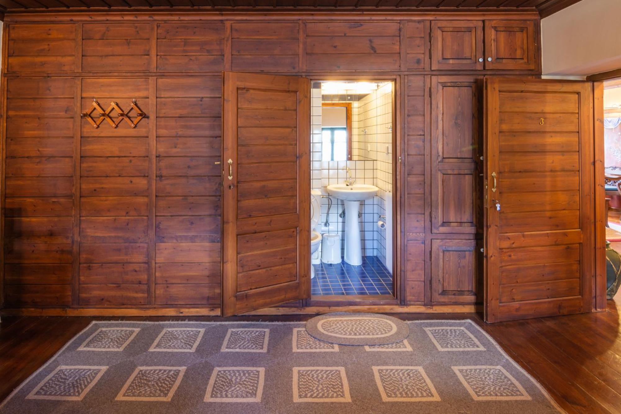 Troas Traditional Guesthouse