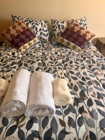Hostal Damatierra Guesthouse