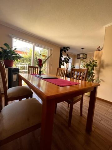 Hostal Damatierra Guesthouse