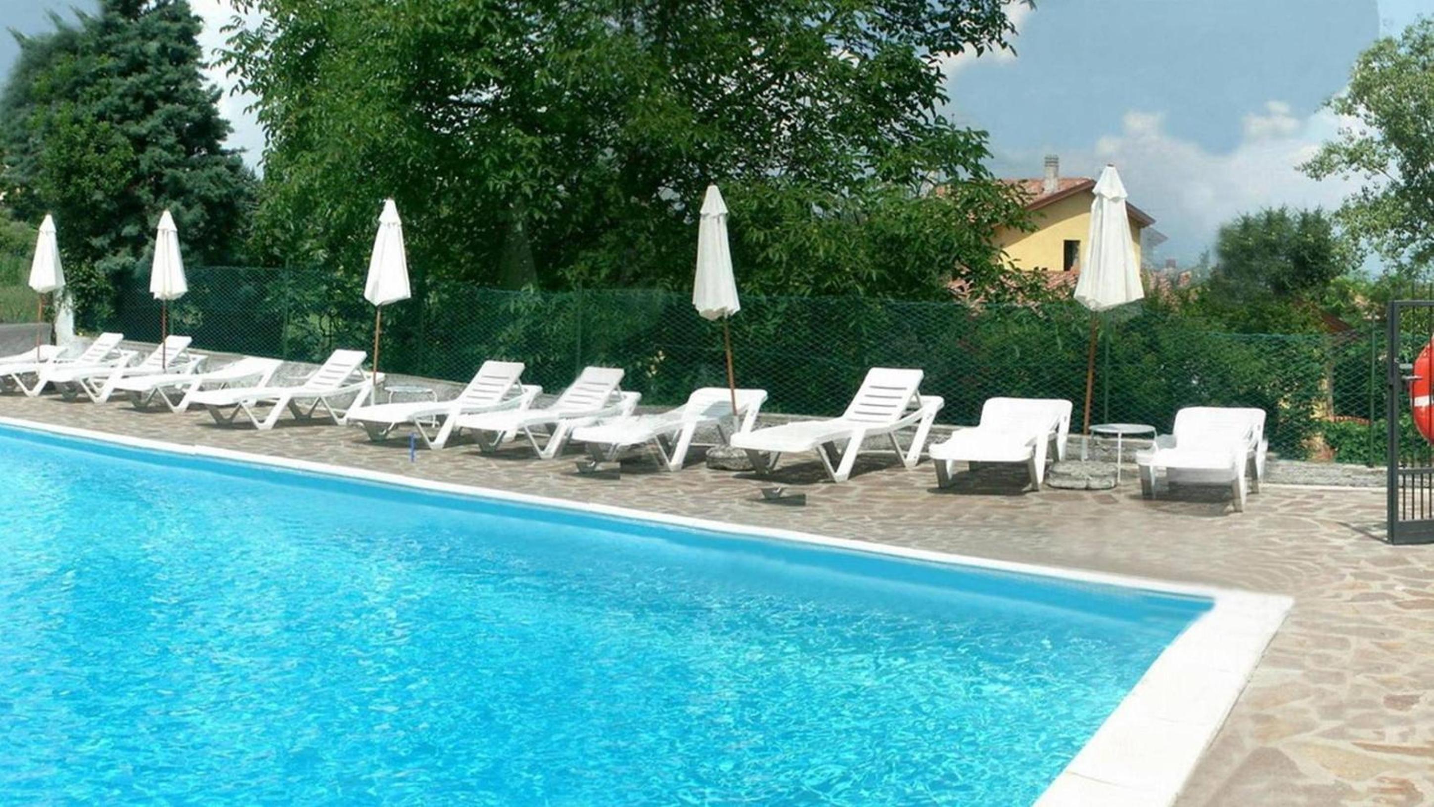 Due Laghi Appartments photo 2