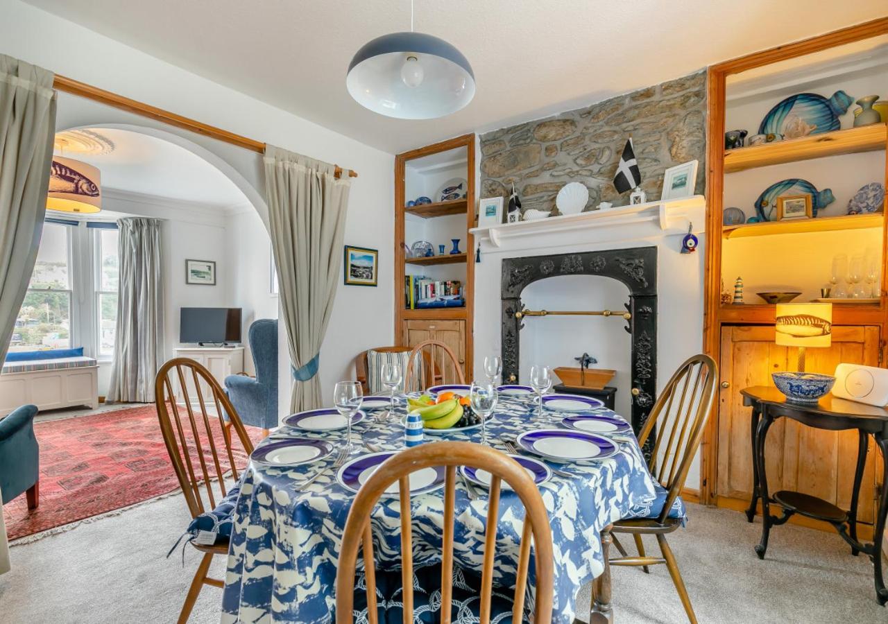 3 Bed in Porthleven oc-7bayvi