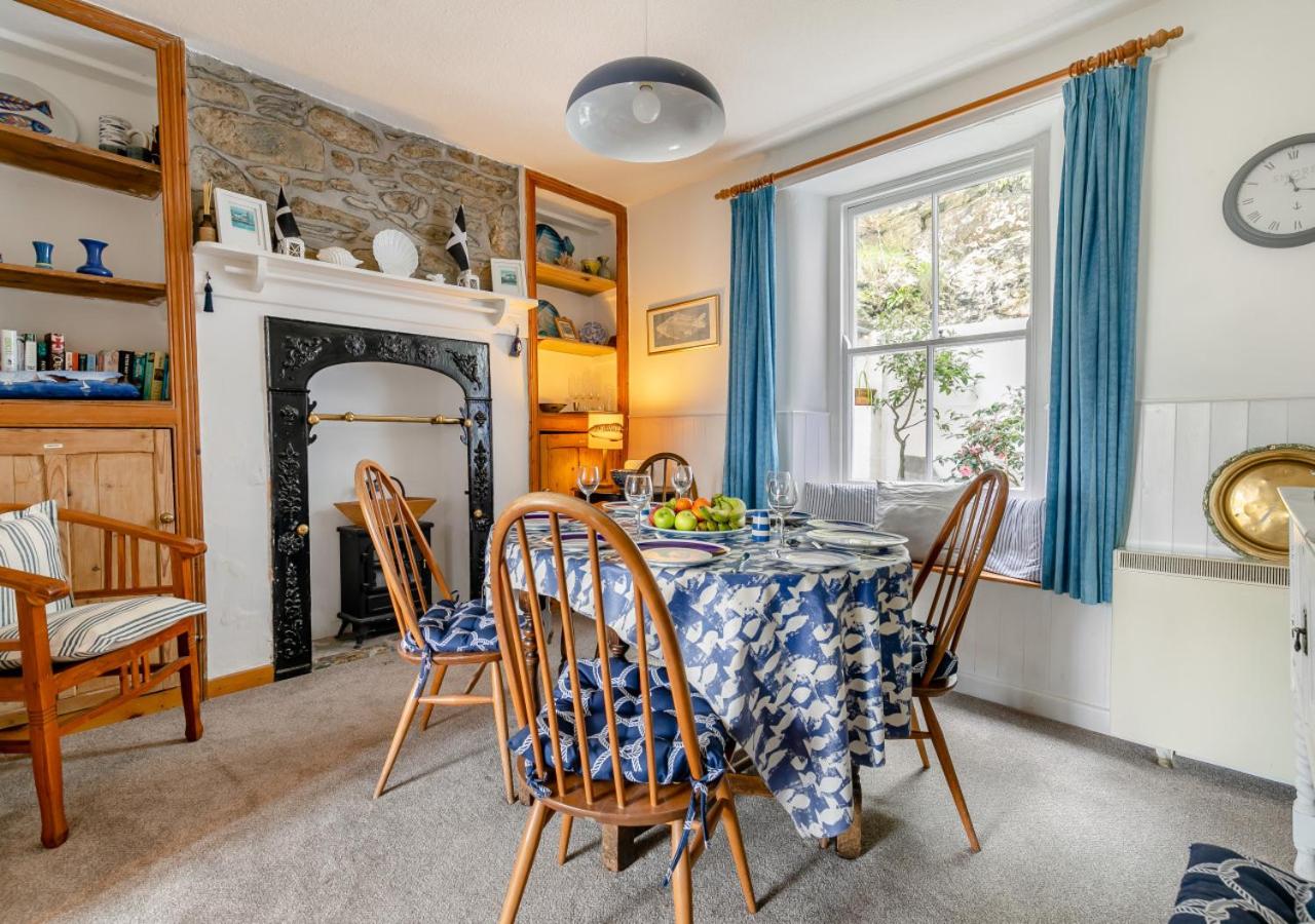 3 Bed in Porthleven oc-7bayvi