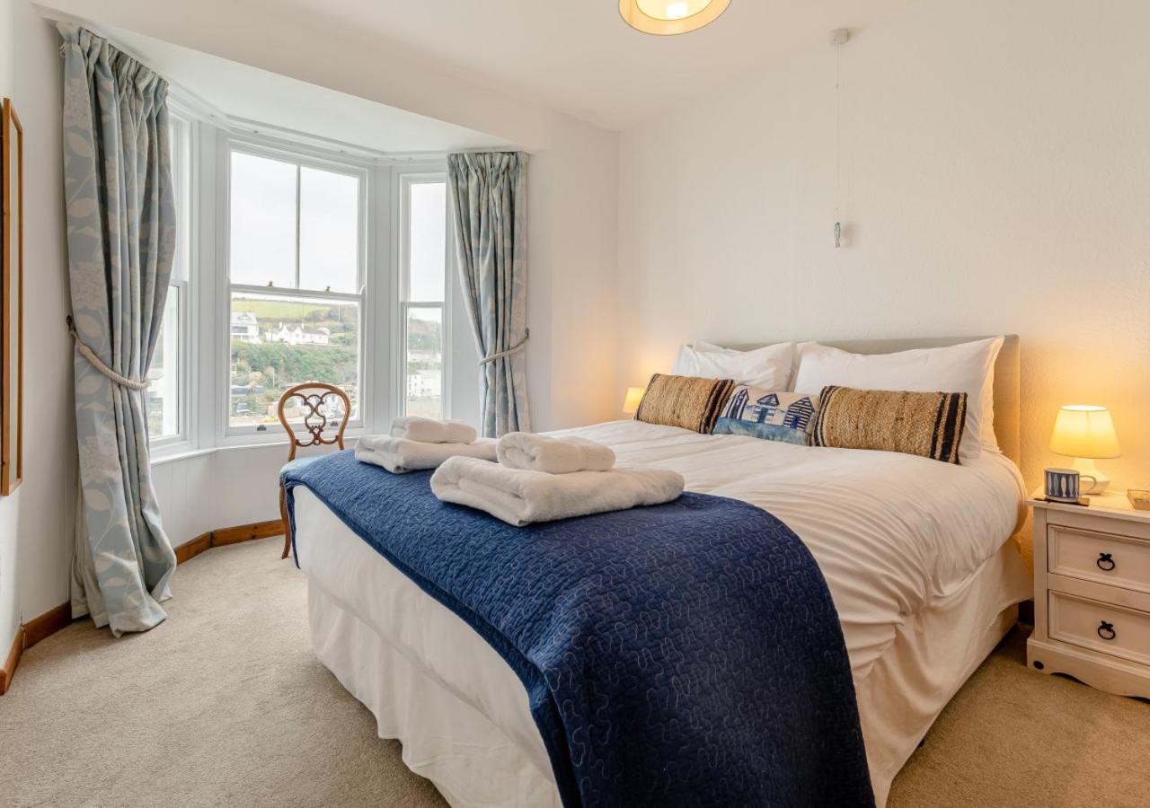 3 Bed in Porthleven oc-7bayvi