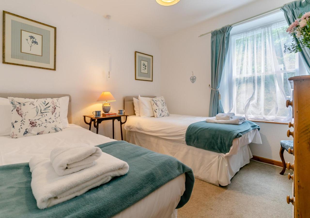 3 Bed in Porthleven oc-7bayvi
