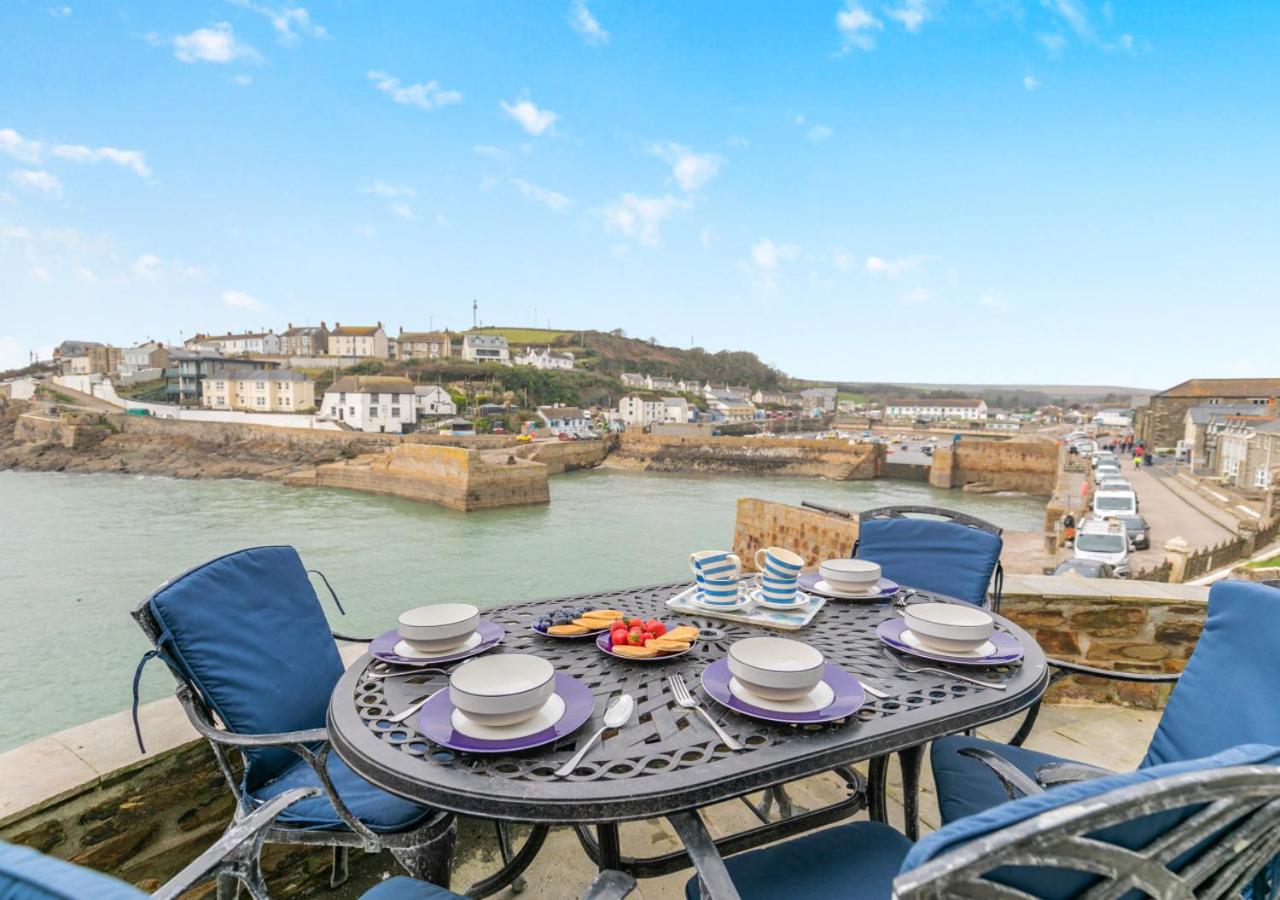3 Bed in Porthleven oc-7bayvi