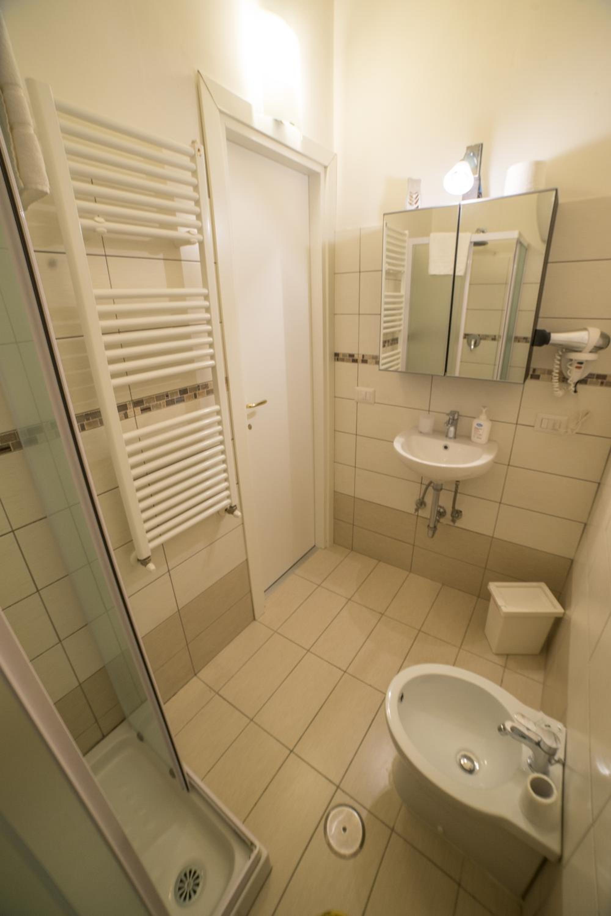 B&B Porta Livorno view 3
