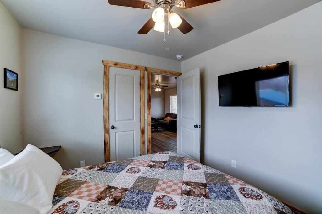Angel Rock Rentals of Moab Unit 11 view 4