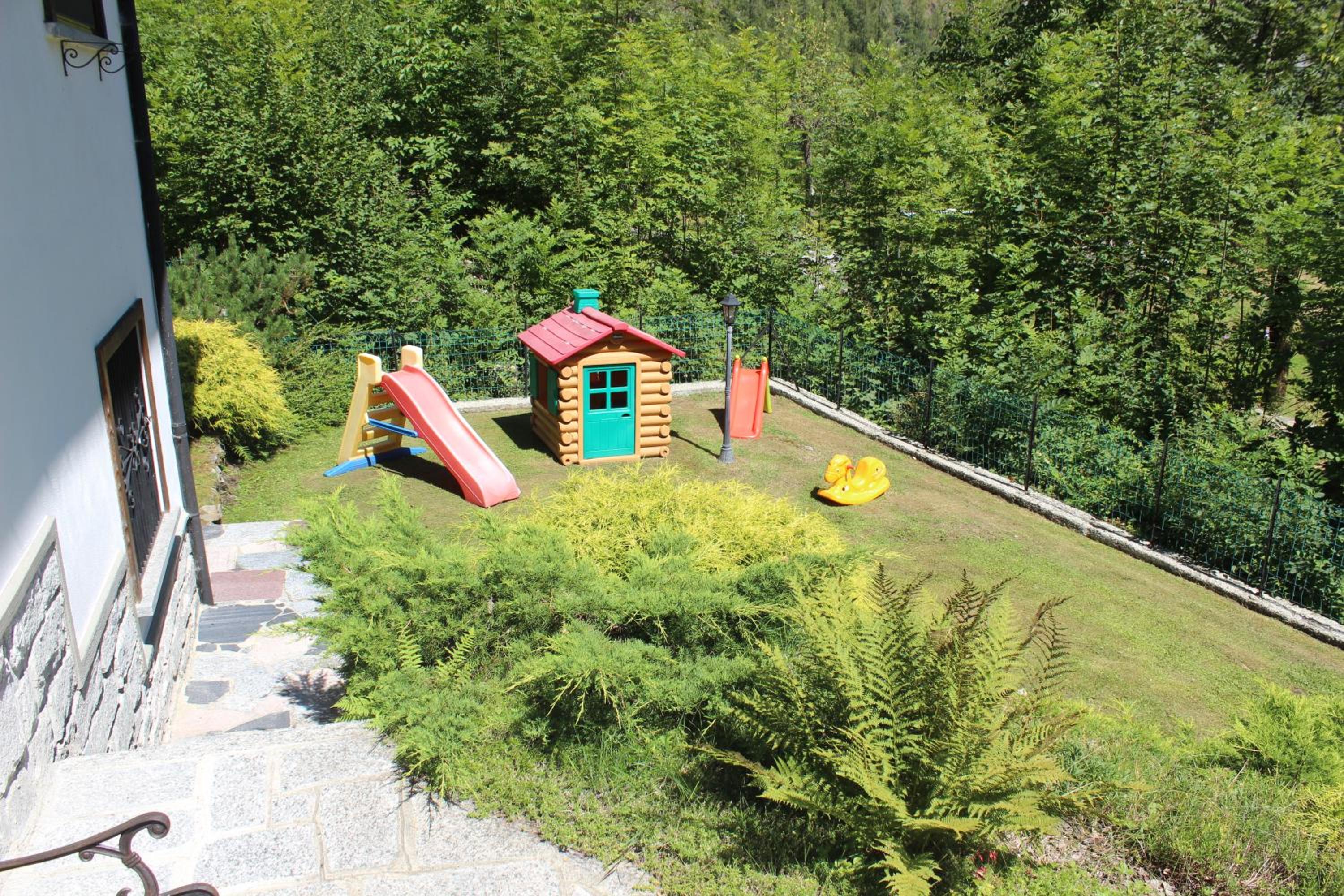 Photo 48