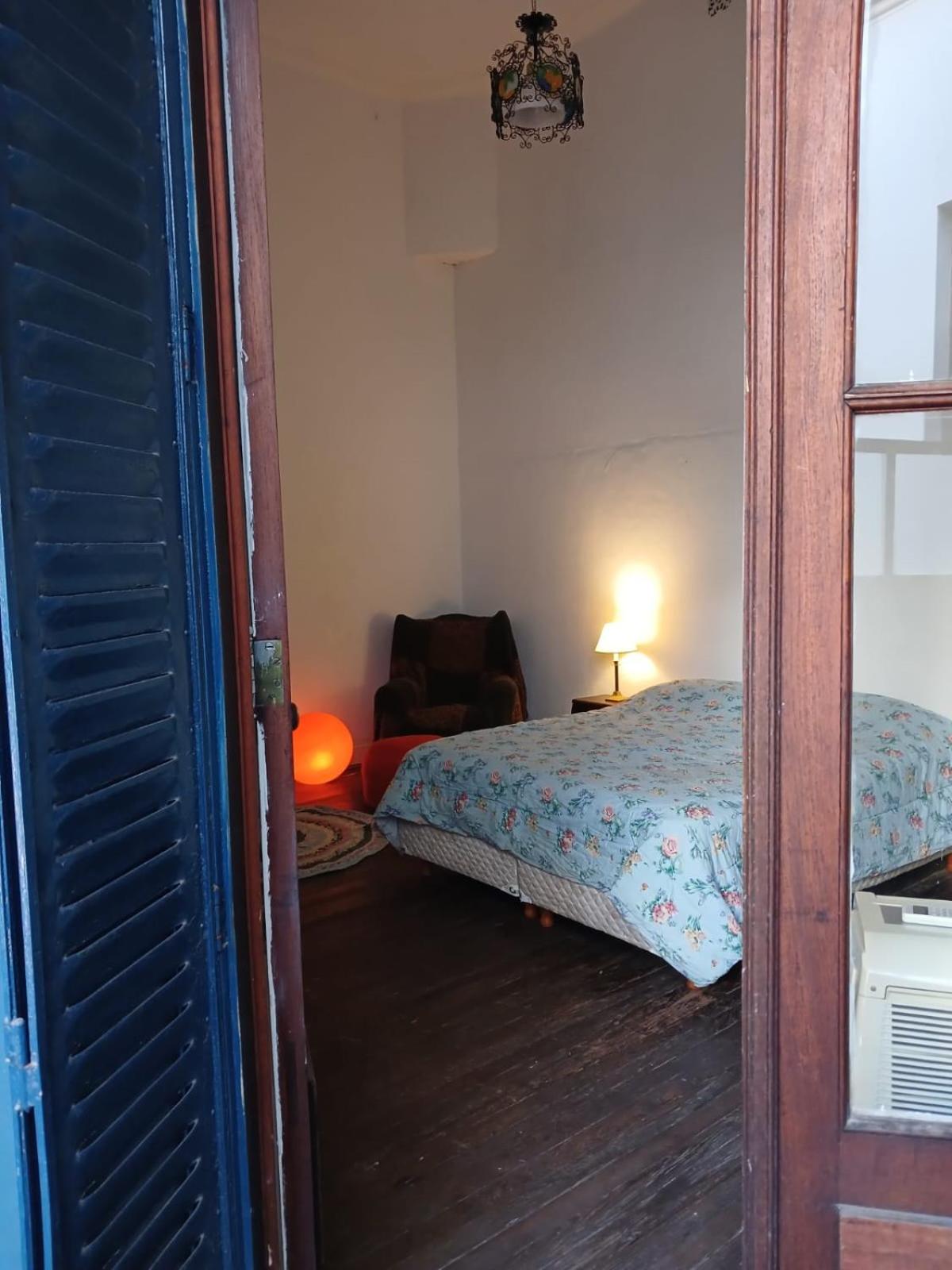 Habitación en suite en el centro de Buenos Aires.