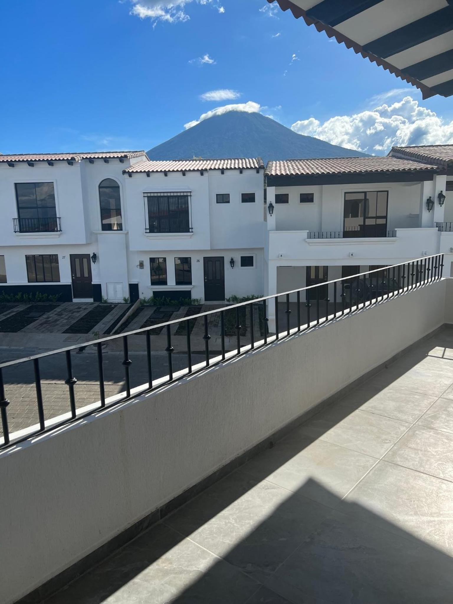 House in San Miguel, Res. San Andres