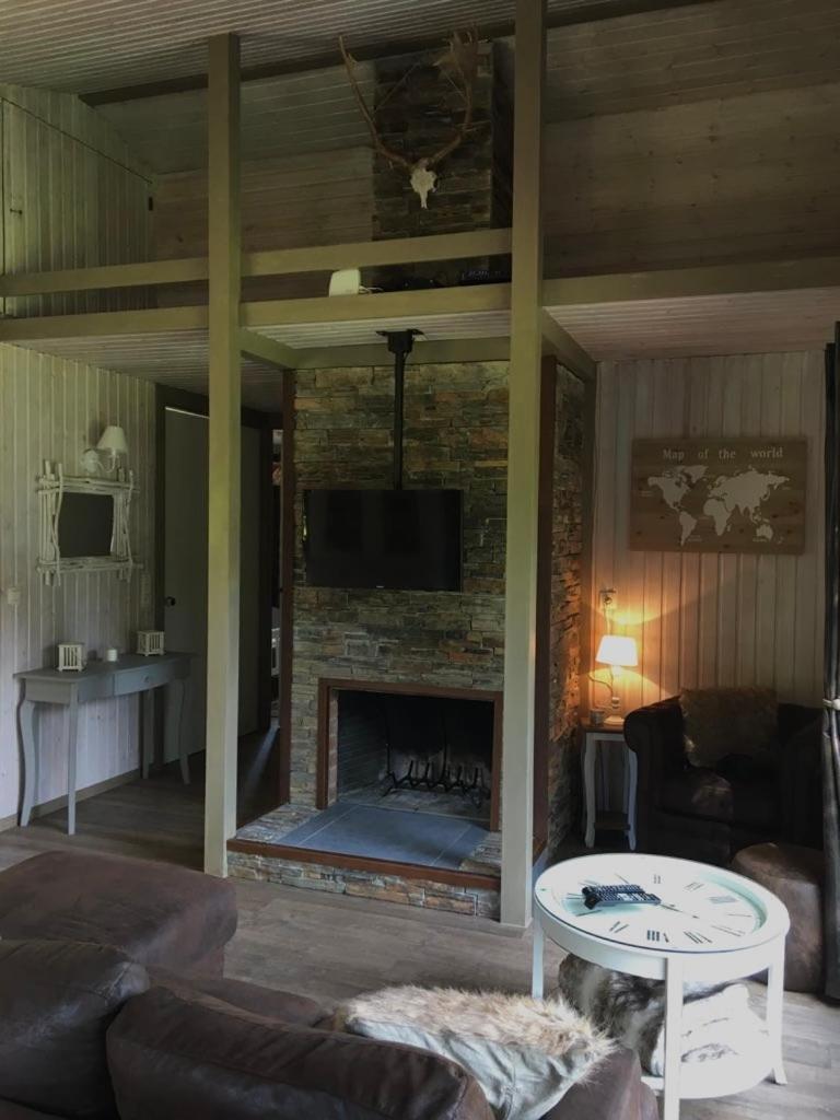 Chalet le Faye view 3