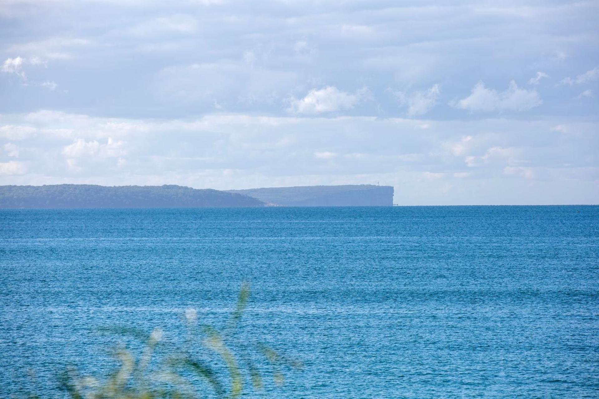 Salty Kisses by Experience Jervis Bay