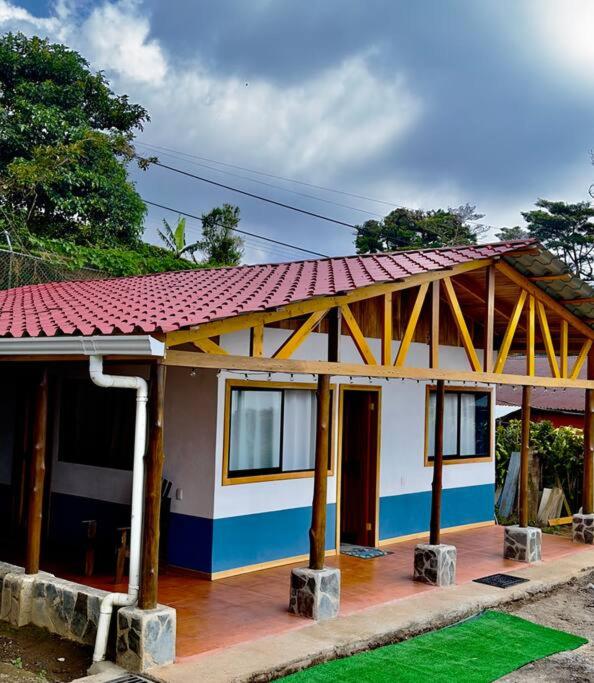 Casa Típica La Cruz