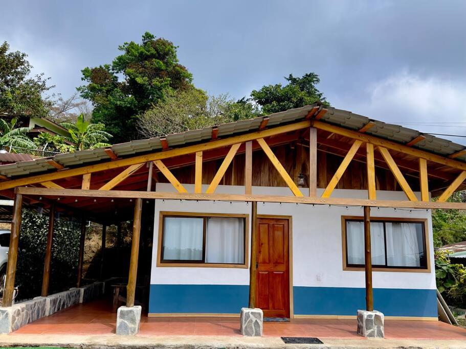 Casa Típica La Cruz