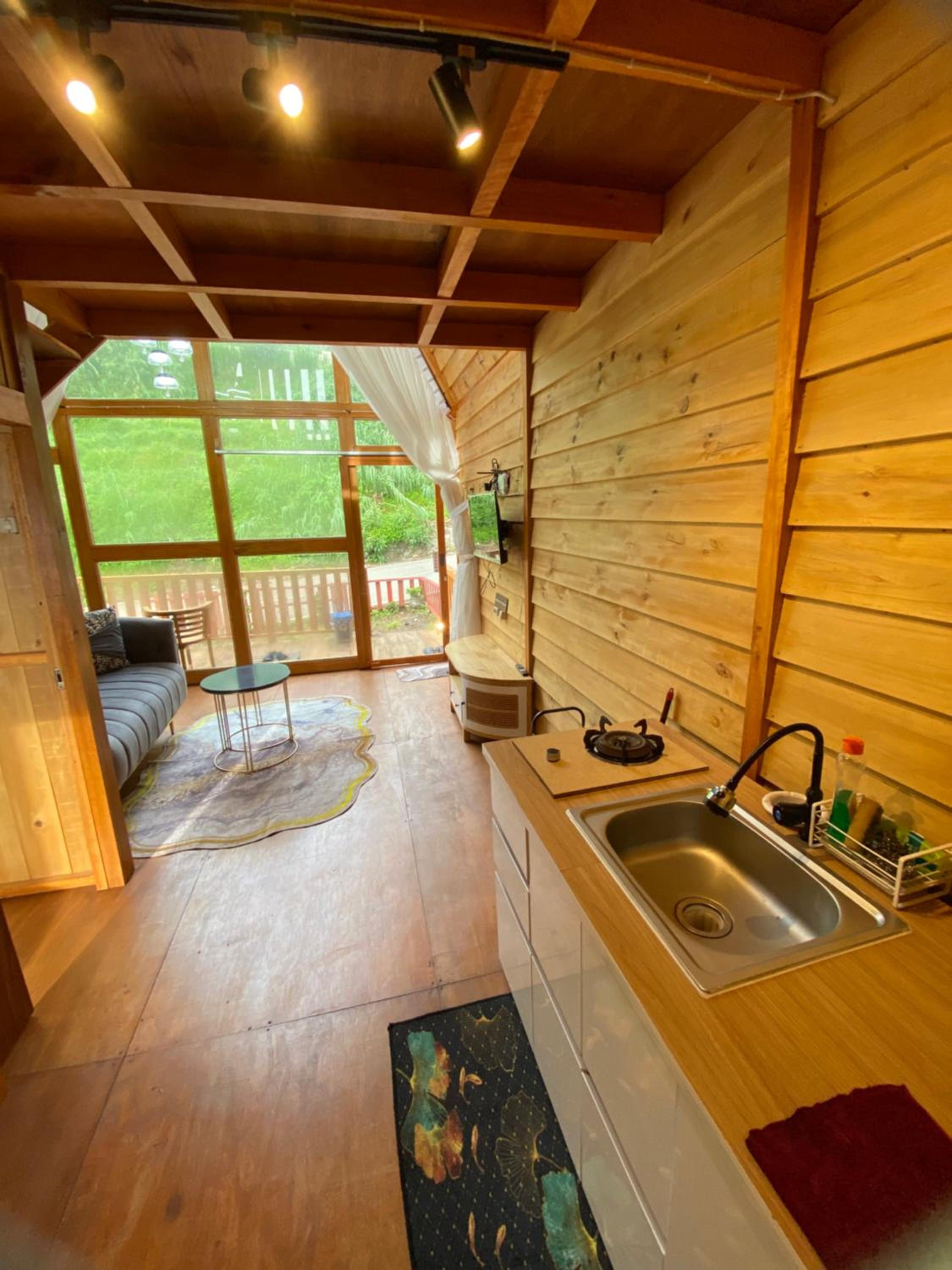 Calla Cabin 2 view 4
