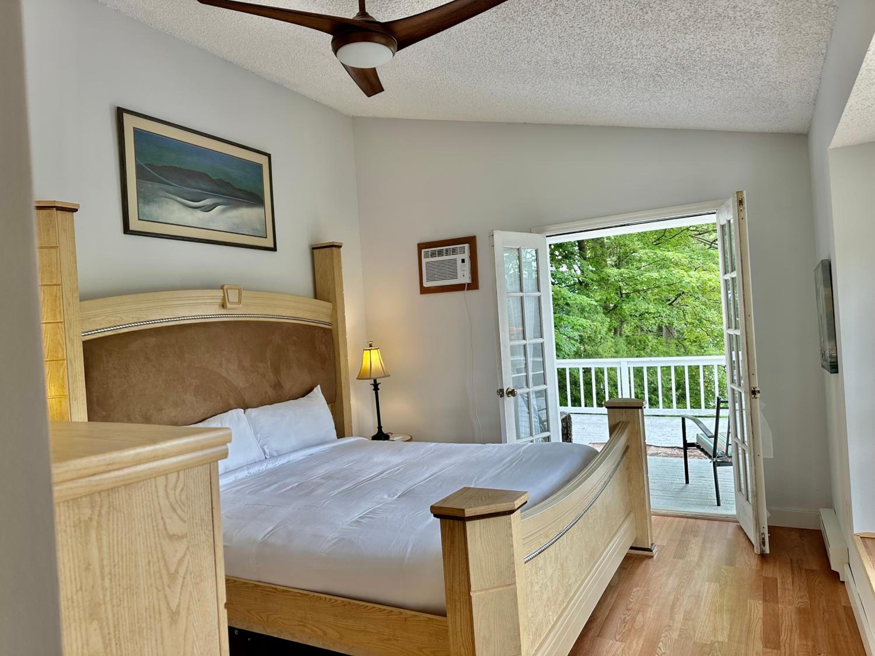 The Villas on Lake George