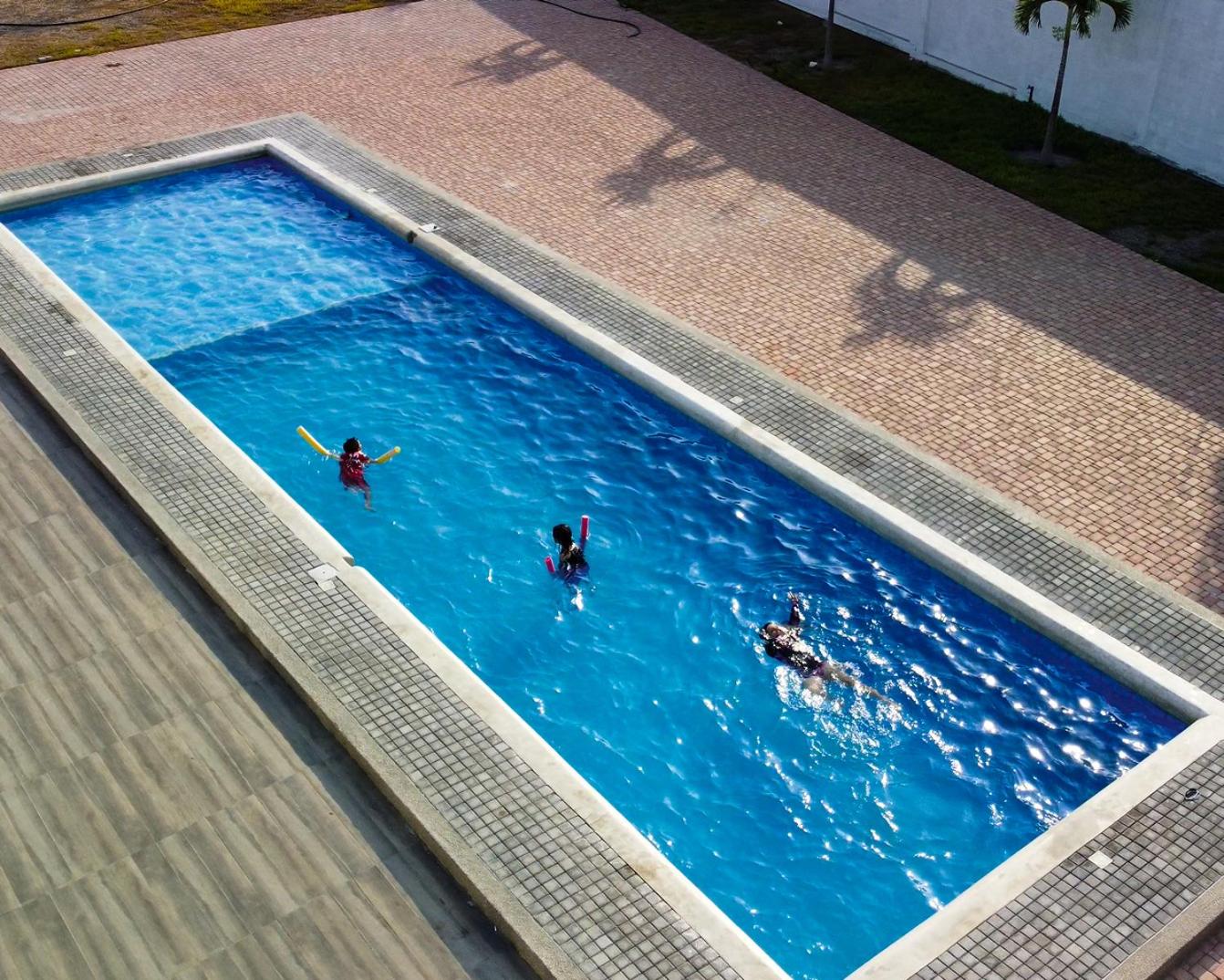 Casa con Piscina junto al MAR