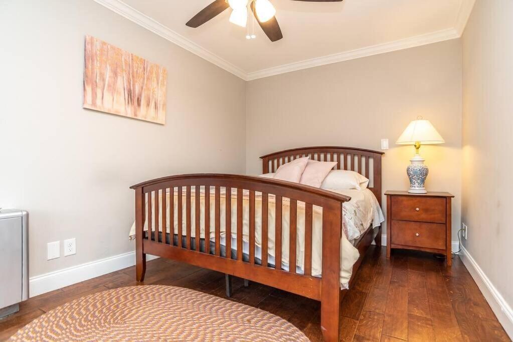Atlanta Downtown Onsite Parking King! 3BR LM 06 Units view 4