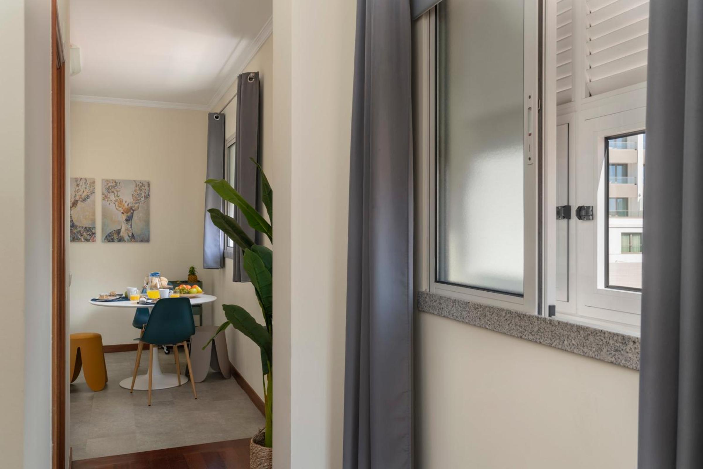 Apartamento do Carmo by An Island Apart
