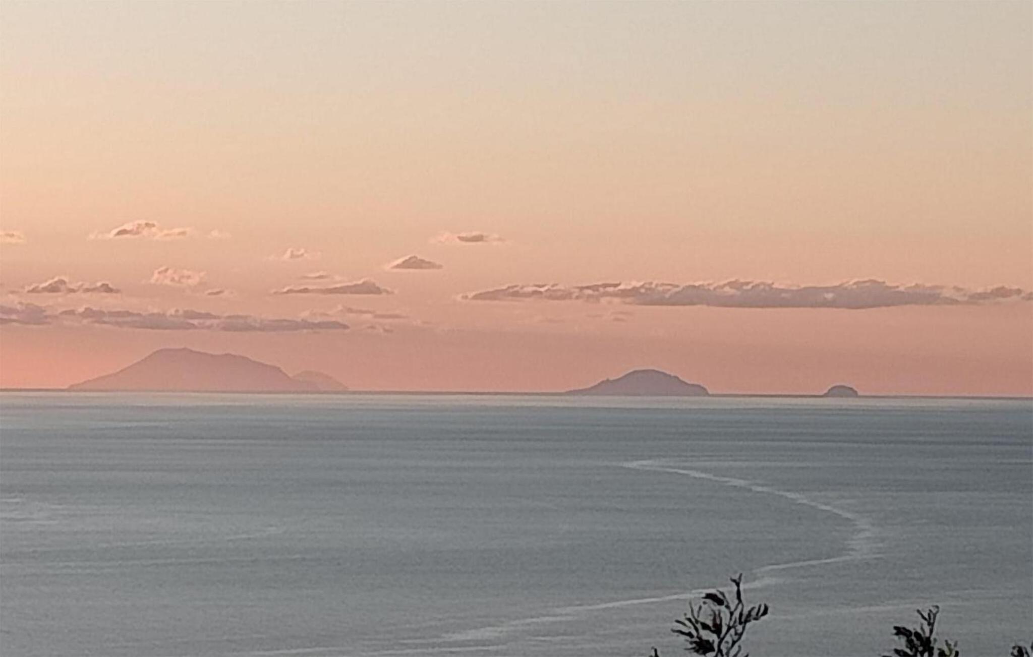 Pet Friendly Apartment In Soverato With Kitchen photo 2