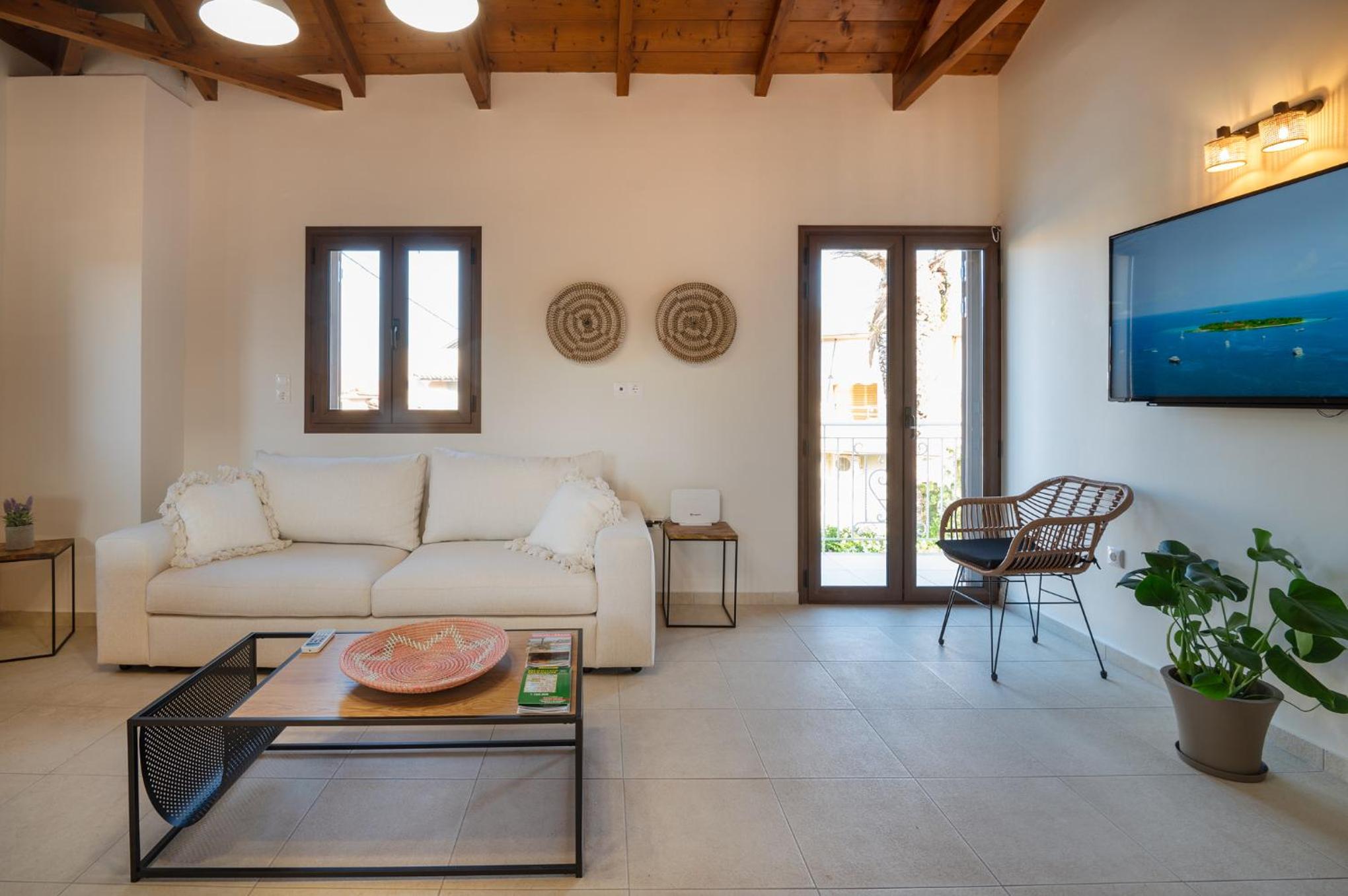 Stoupa Harmony Suites - Two Bedroom Apartment
