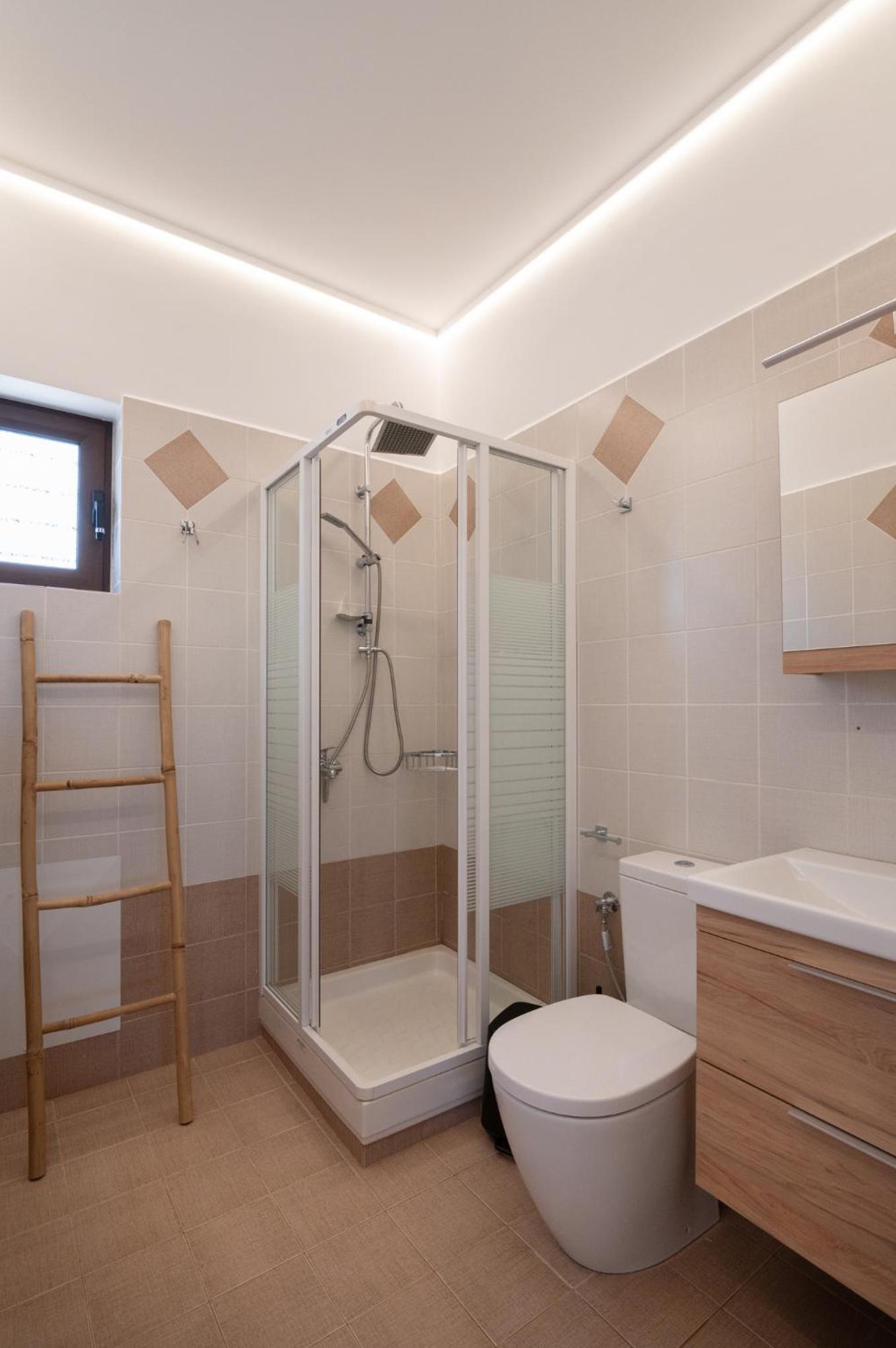 Stoupa Harmony Suites - Two Bedroom Apartment