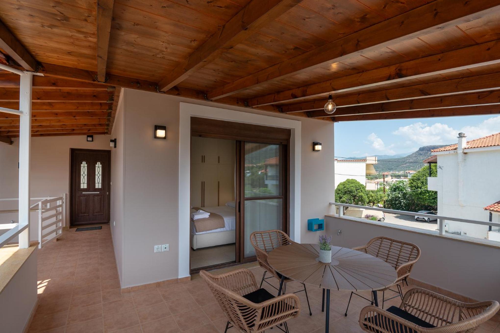 Stoupa Harmony Suites - Two Bedroom Apartment