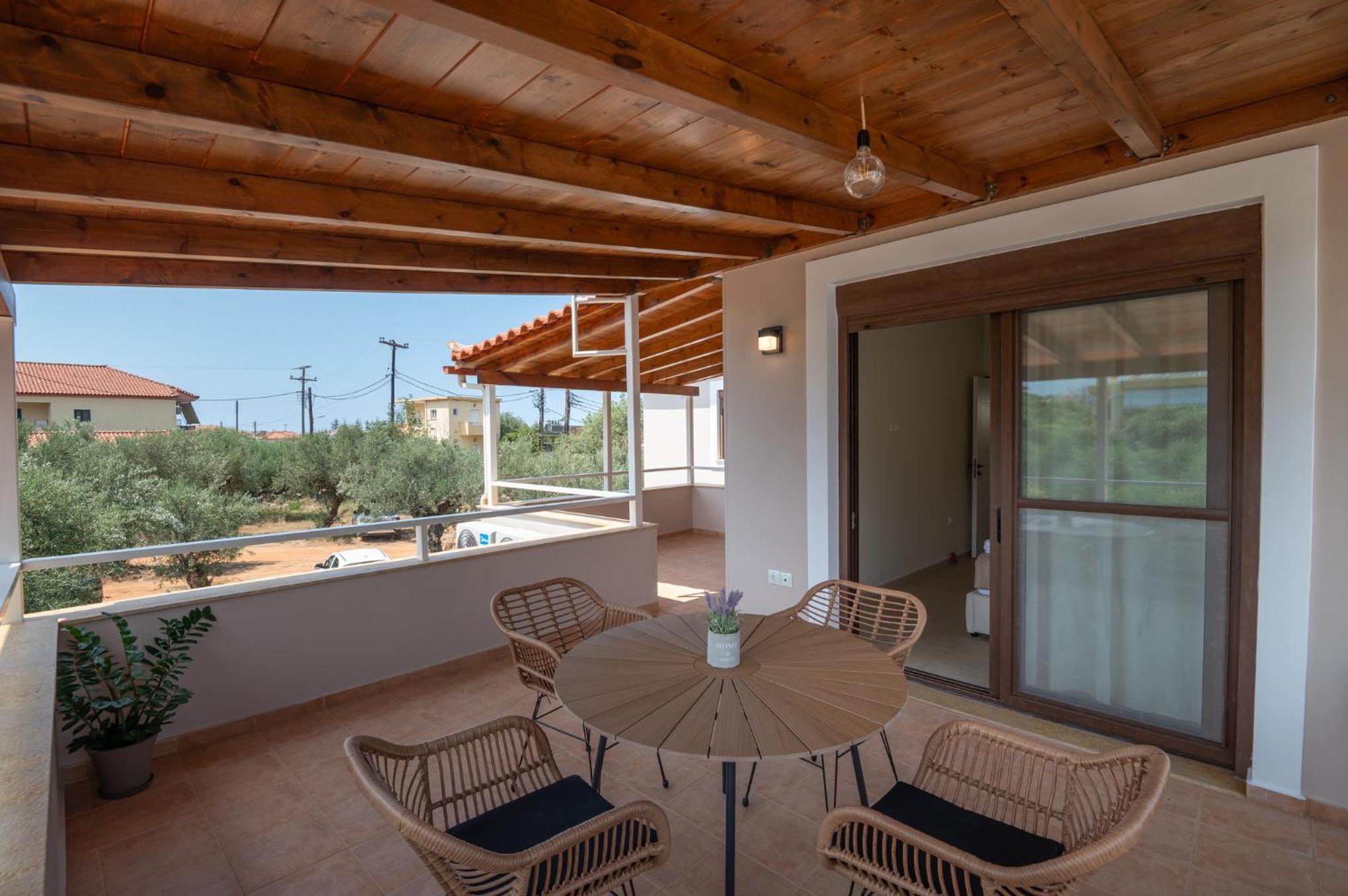 Stoupa Harmony Suites - Two Bedroom Apartment